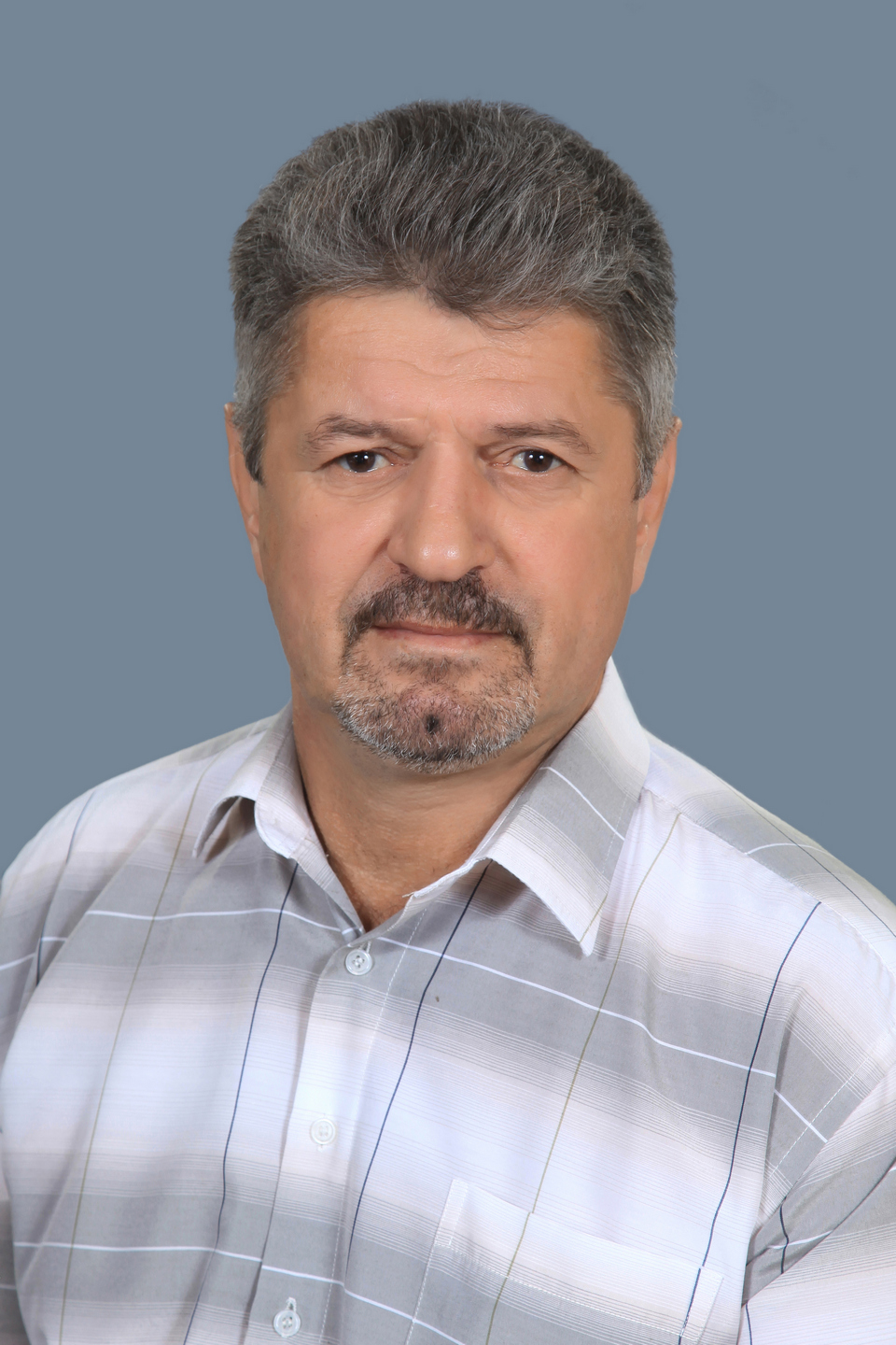 Караваев Геннадий Борисович