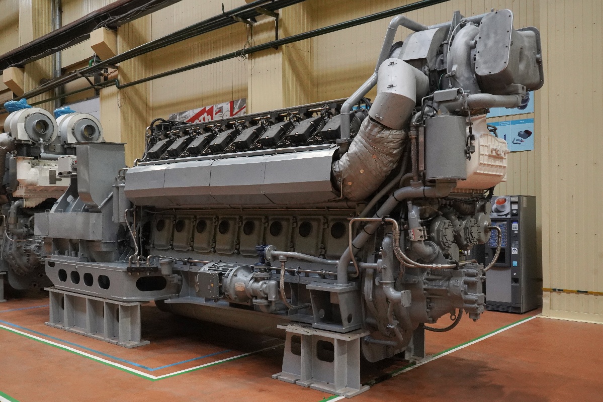 На Коломенском заводе ведется подготовка к серийному производству новых дизель-генераторов 18-9ДГМ, предназначенных для использования в конструкции грузовых тепловозов 3ТЭ28.